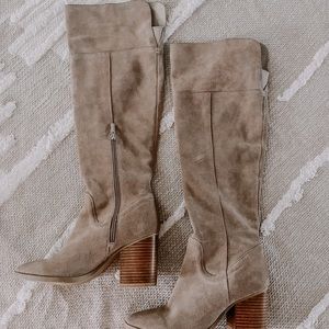 Steve Madden Knee High Suede boots